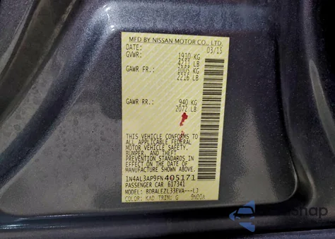 2015 Nissan Altima 2.5 z USA, uszkodzony, nr VIN 1N4AL3AP9FN405171